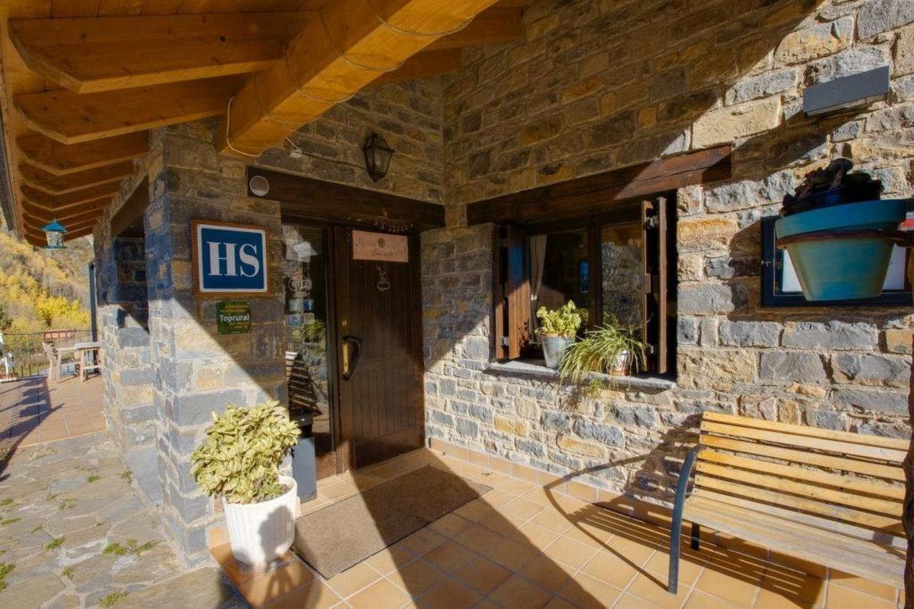 Hostal Parque Natural Benasque Exterior photo