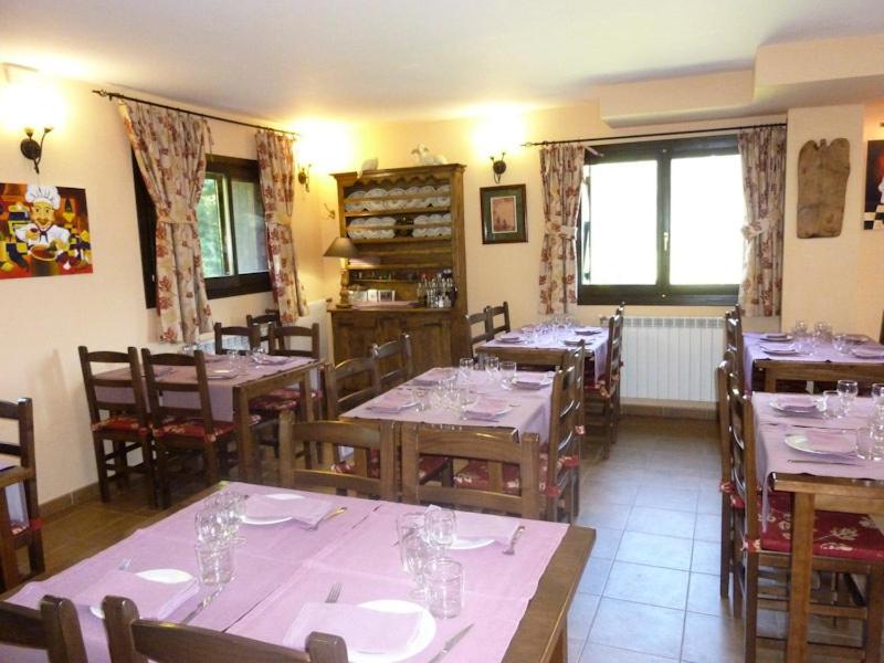 Hostal Parque Natural Benasque Exterior photo