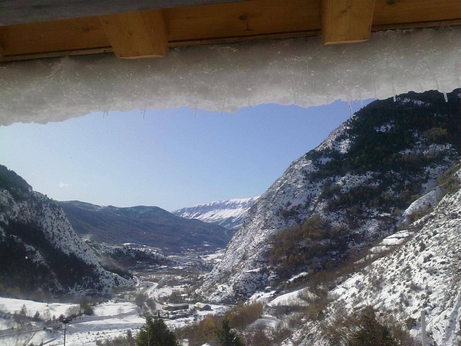Hostal Parque Natural Benasque Exterior photo
