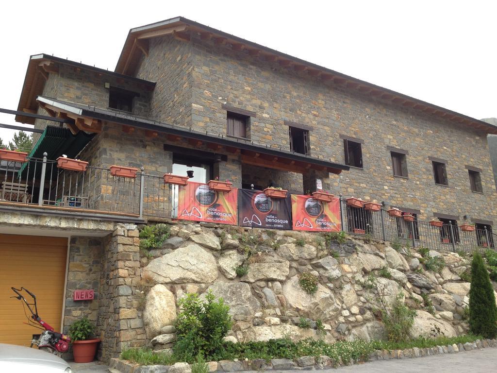 Hostal Parque Natural Benasque Exterior photo