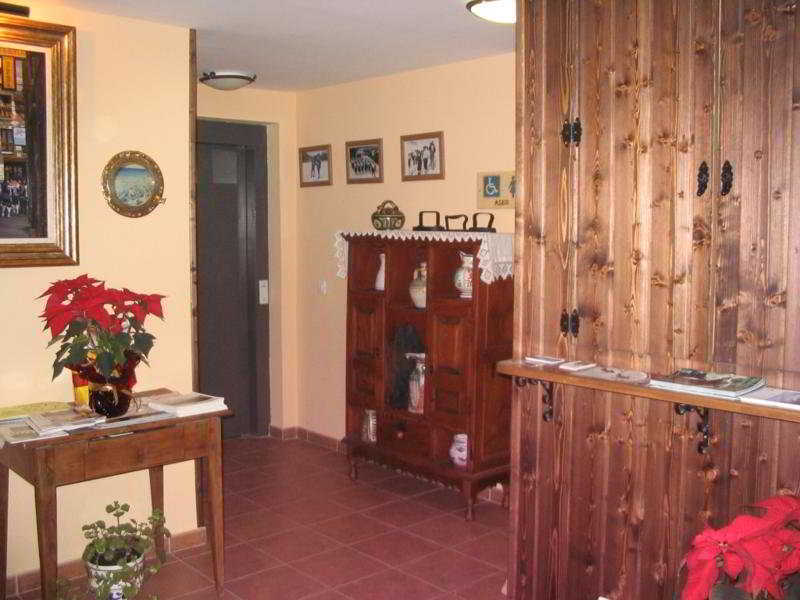 Hostal Parque Natural Benasque Exterior photo