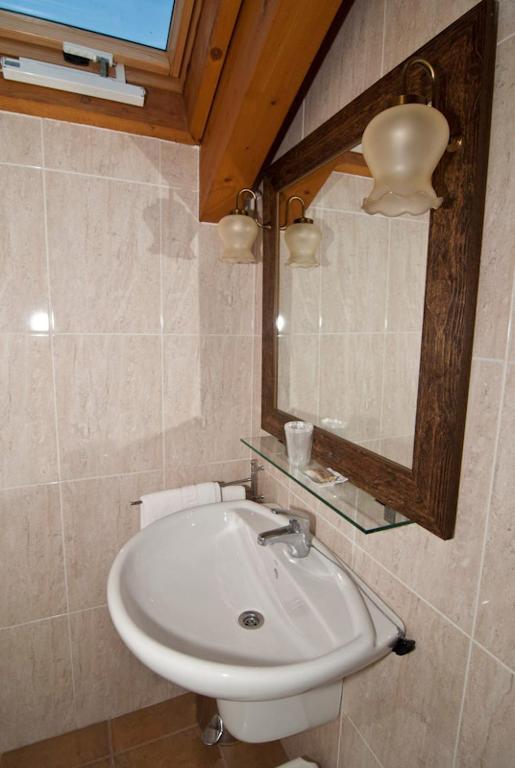 Hostal Parque Natural Benasque Room photo